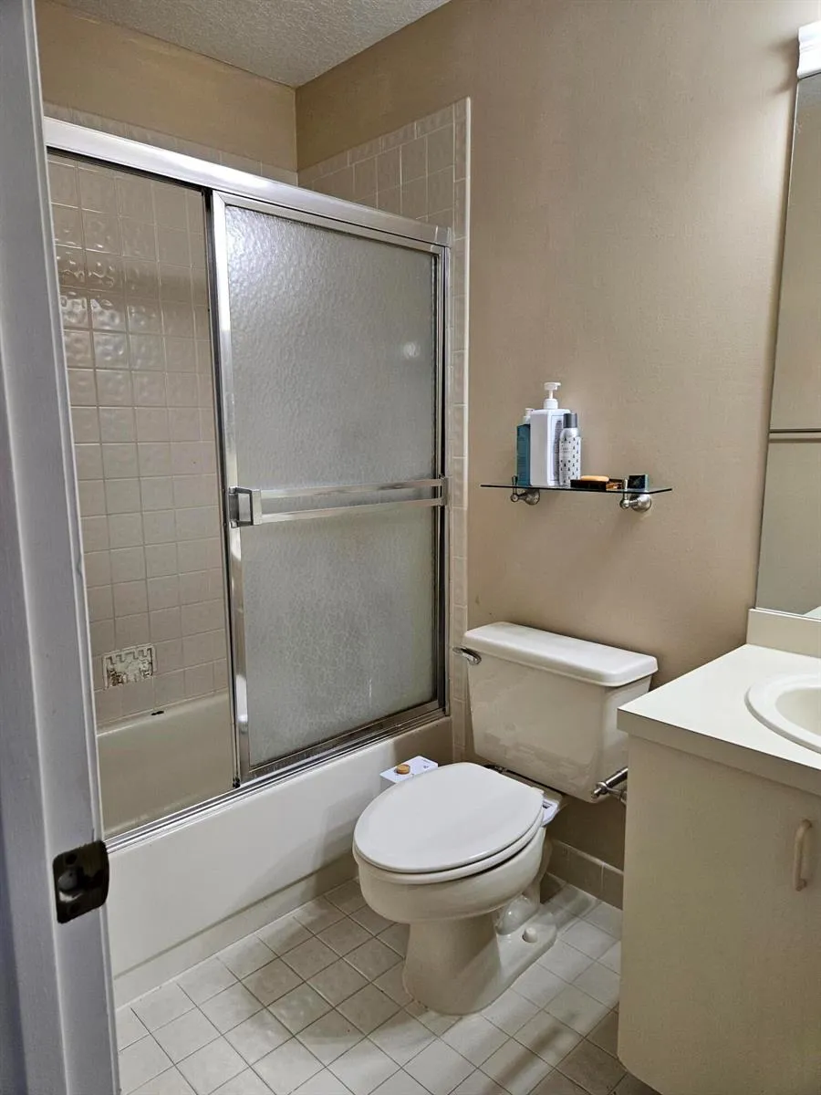 7526 Pinewalk Drive S #174 Margate, FL 33063