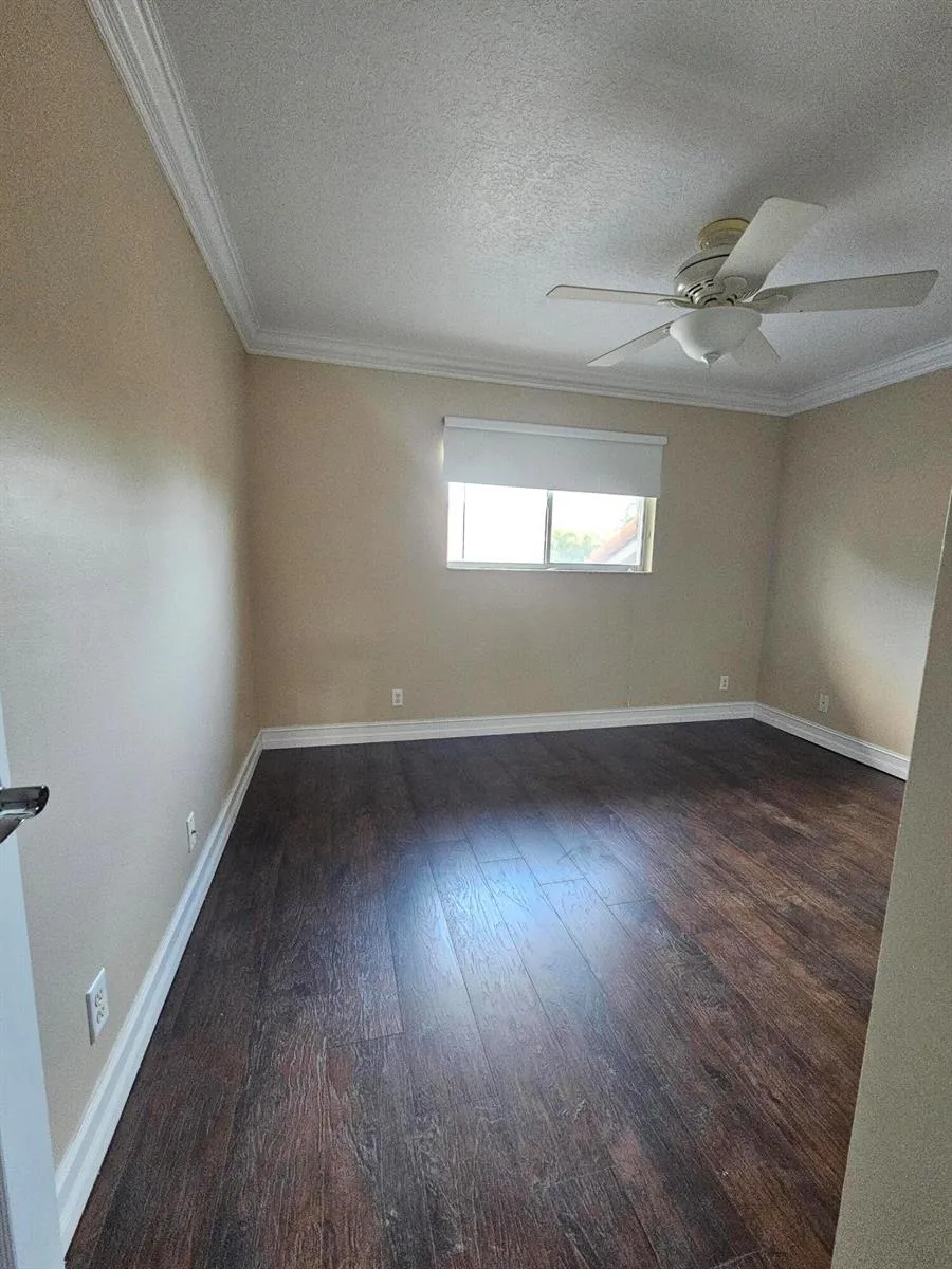 7526 Pinewalk Drive S #174 Margate, FL 33063