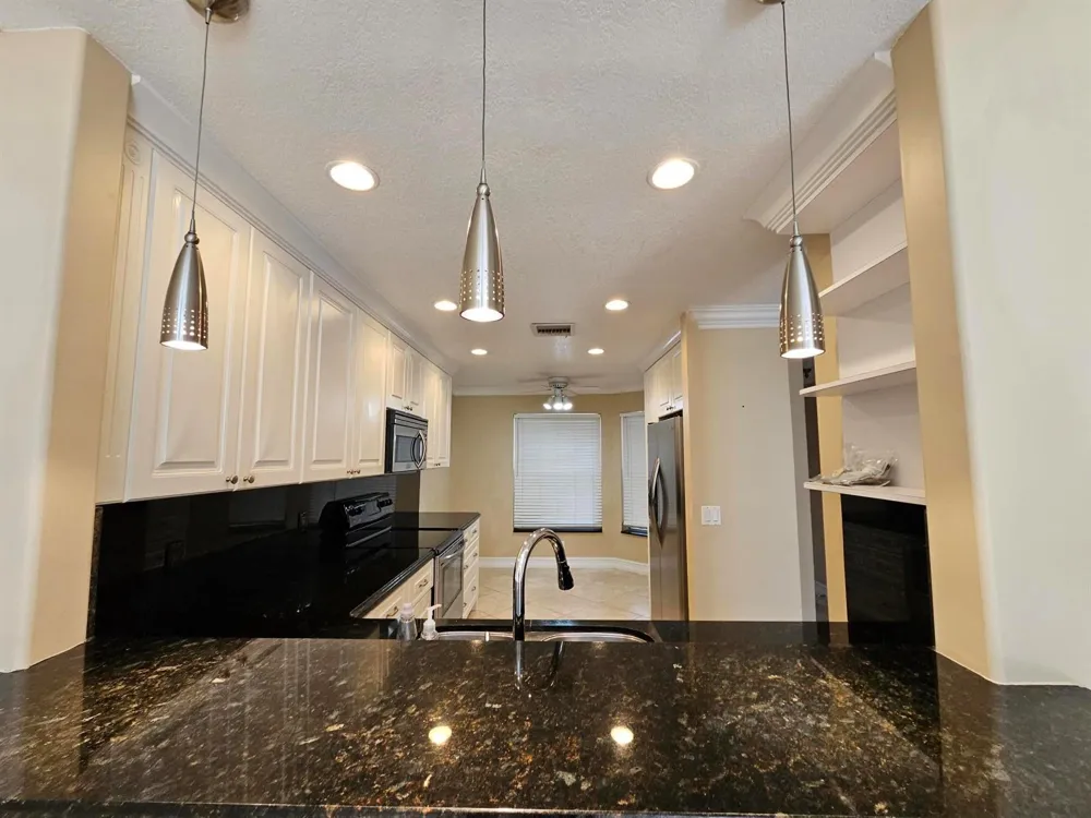 7526 Pinewalk Drive S #174 Margate, FL 33063