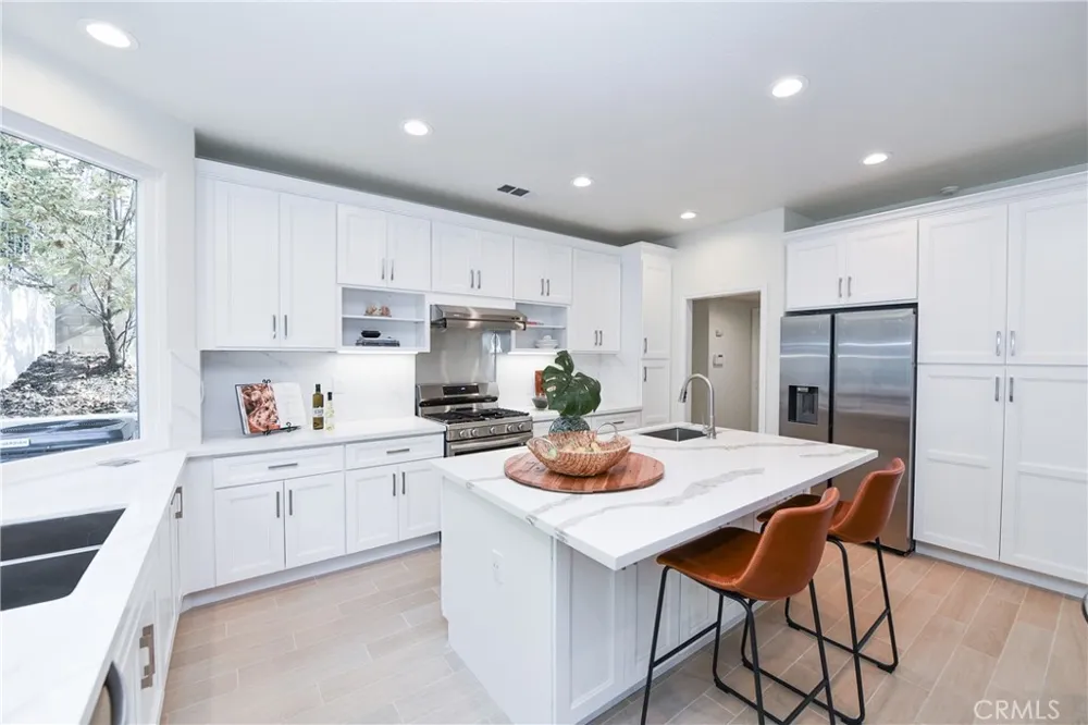 2748 Ashwood Circle Fullerton, CA 92835