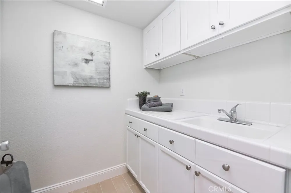 2748 Ashwood Circle Fullerton, CA 92835