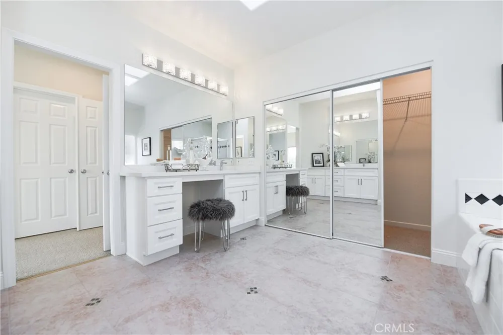 2748 Ashwood Circle Fullerton, CA 92835