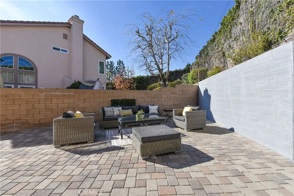 2748 Ashwood Circle Fullerton, CA 92835