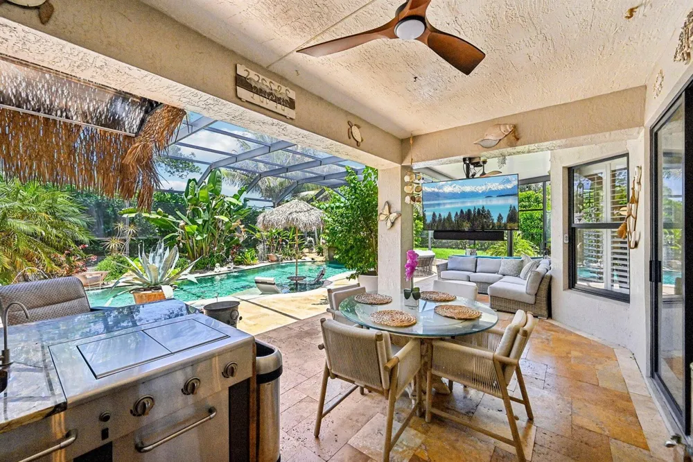 1121 Center Stone Lane Riviera Beach, FL 33404