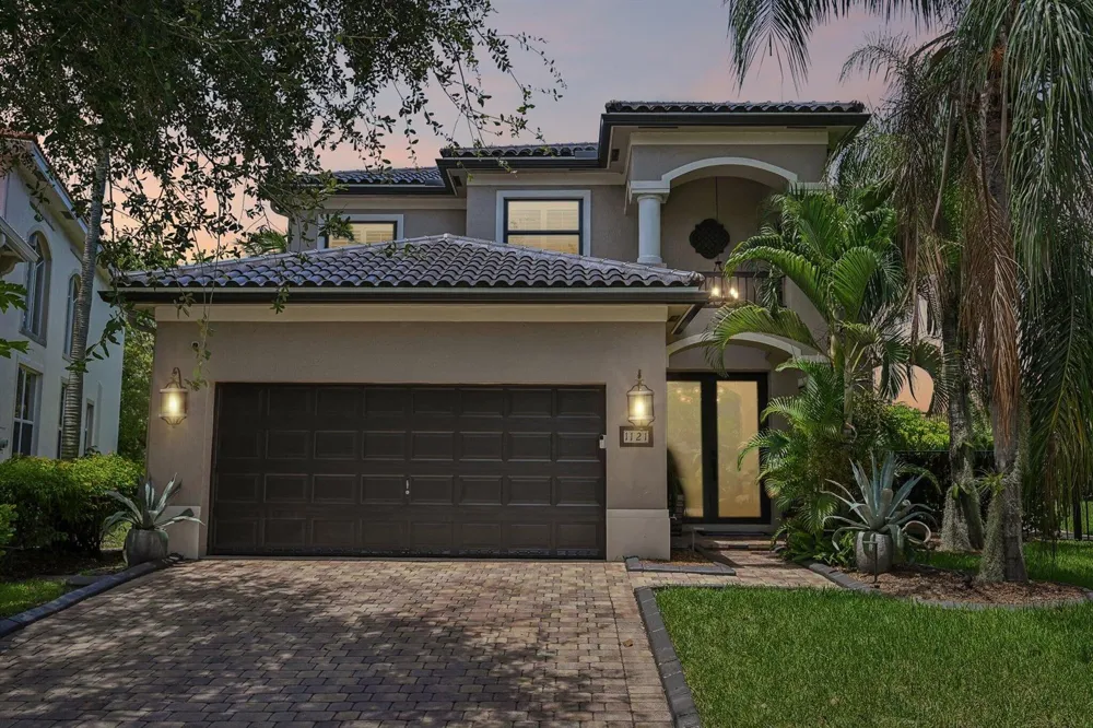 1121 Center Stone Lane Riviera Beach, FL 33404
