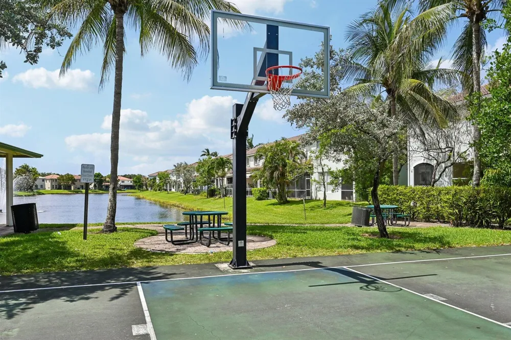 1121 Center Stone Lane Riviera Beach, FL 33404