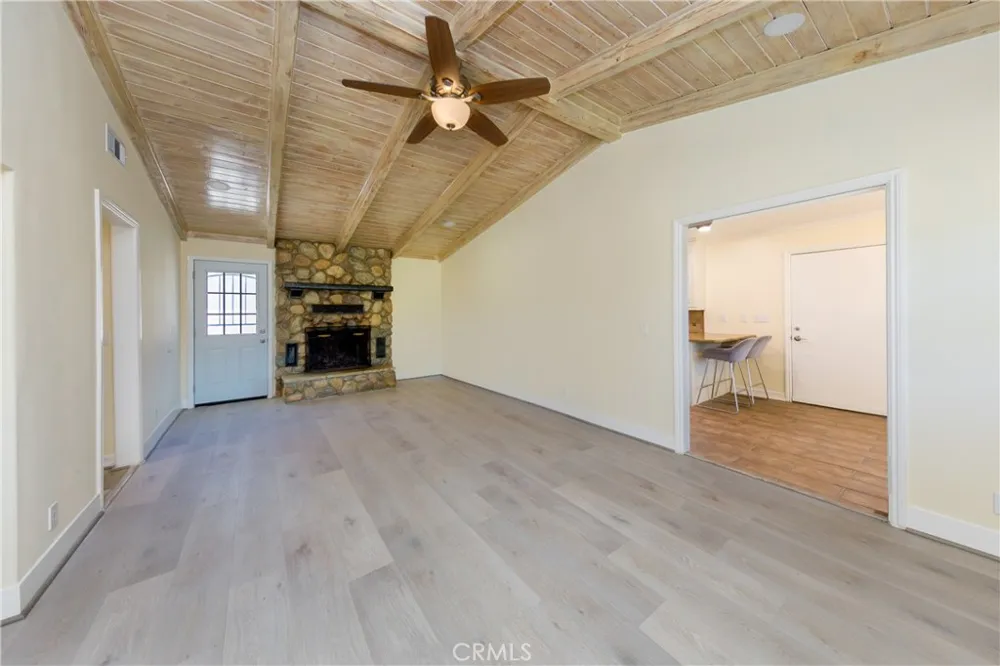 6401 Hubbard Acton, CA 93510