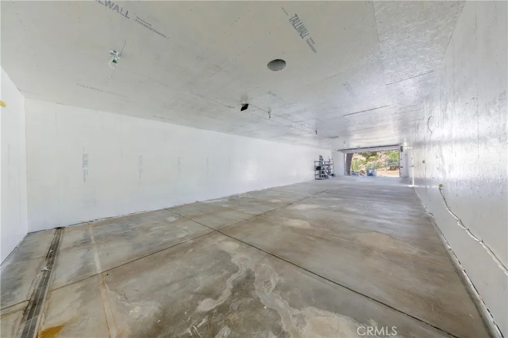 6401 Hubbard Acton, CA 93510