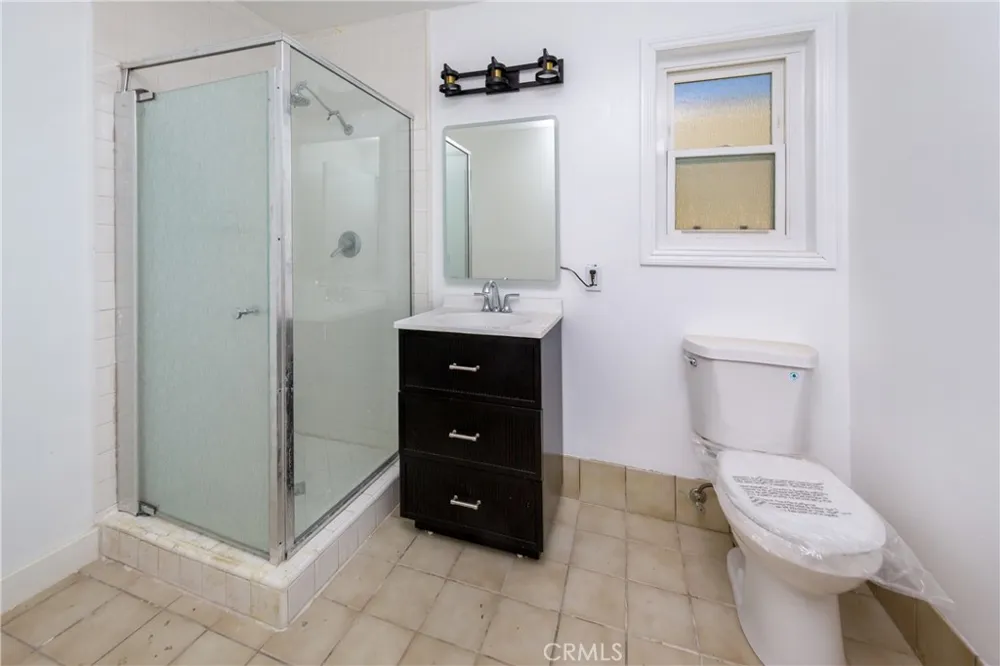 6401 Hubbard Acton, CA 93510