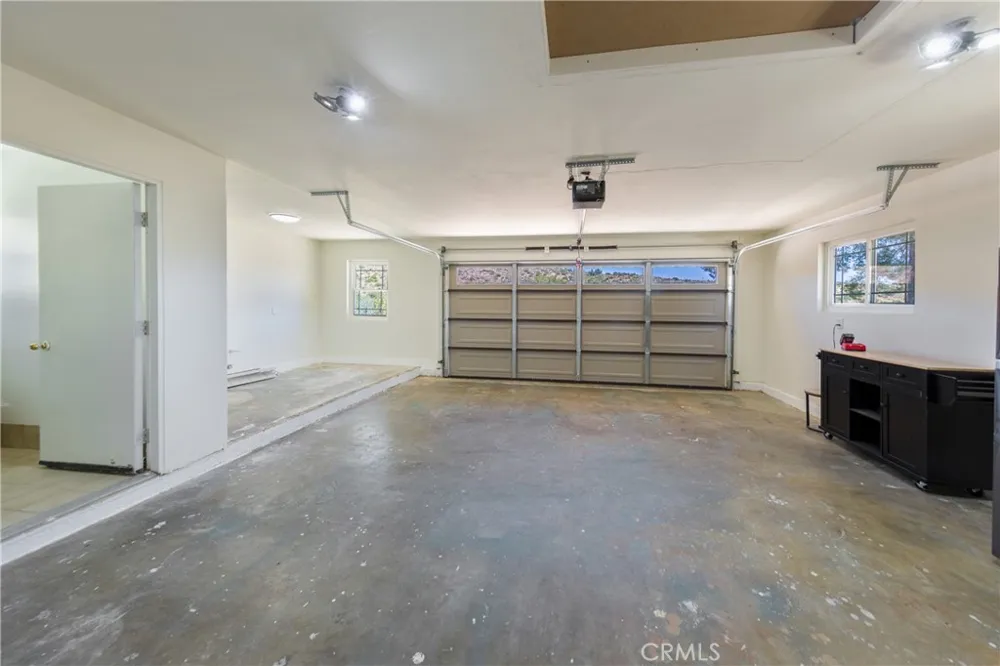 6401 Hubbard Acton, CA 93510