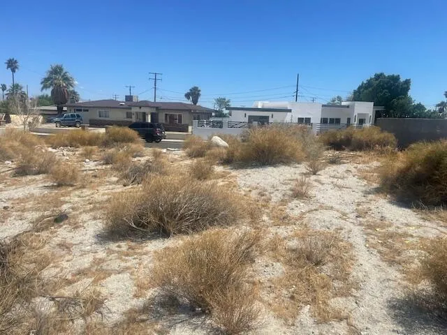 Sunview Avenue Palm Springs, CA 92262