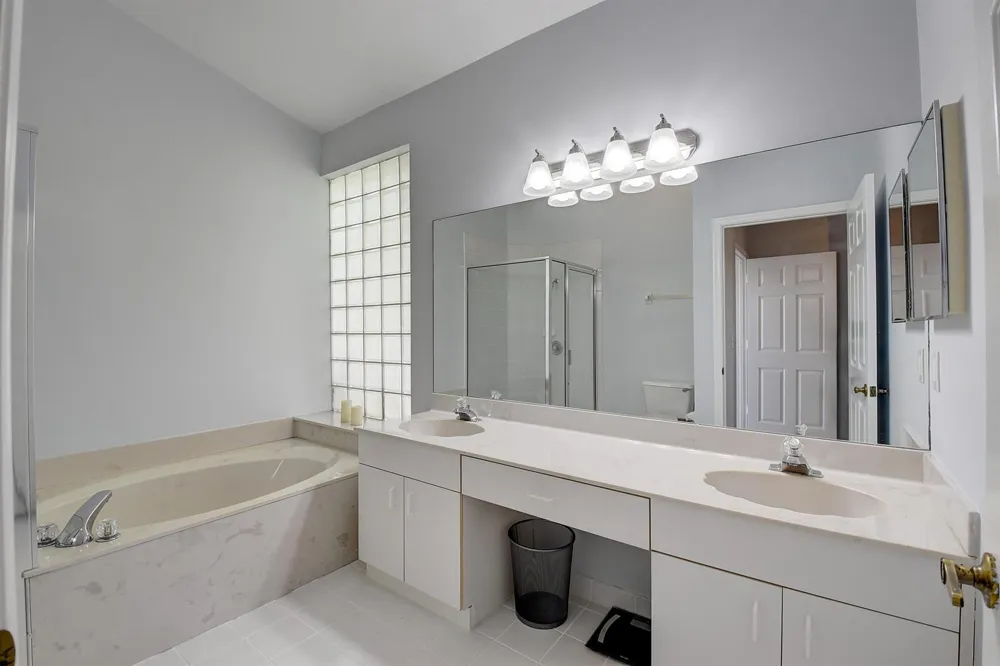 10201 Lexington Lakes Boulevard Boynton Beach, FL 33436