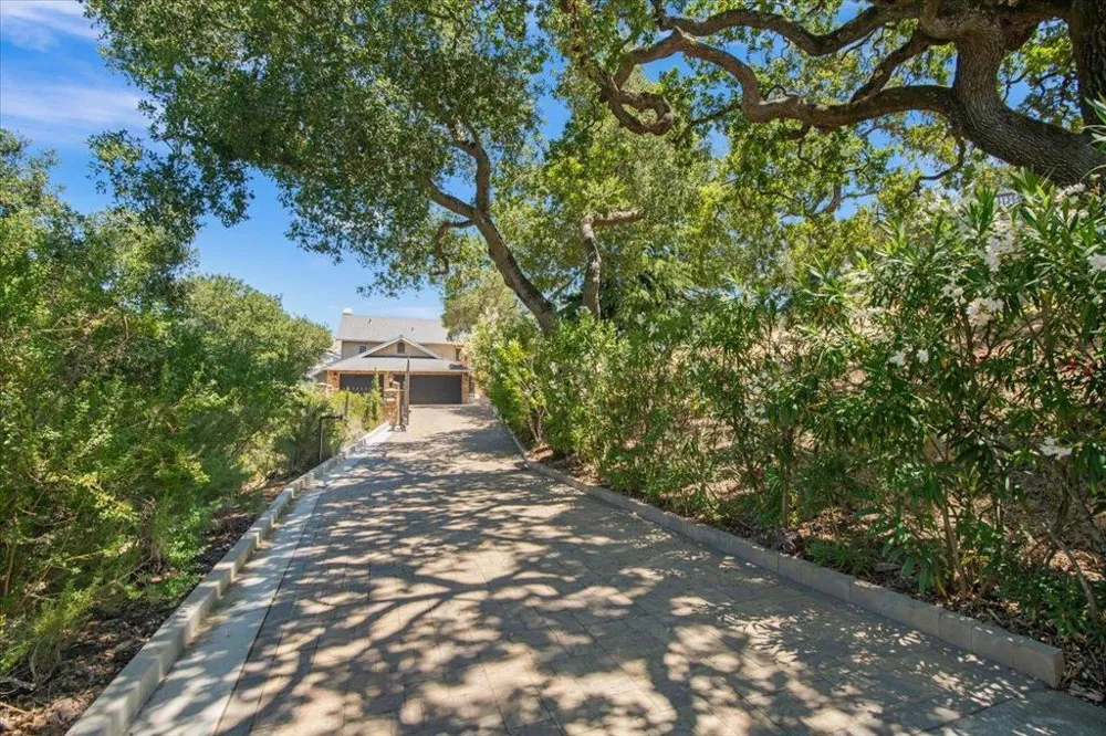 17864 Holiday Drive Morgan Hill, CA 95037