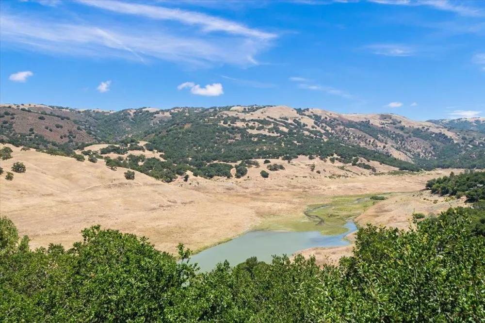 17864 Holiday Drive Morgan Hill, CA 95037