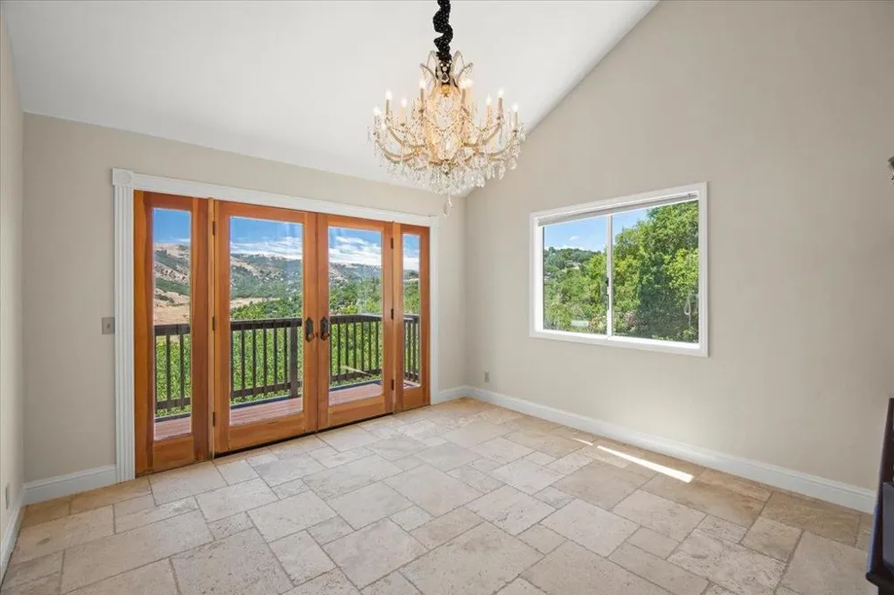 17864 Holiday Drive Morgan Hill, CA 95037