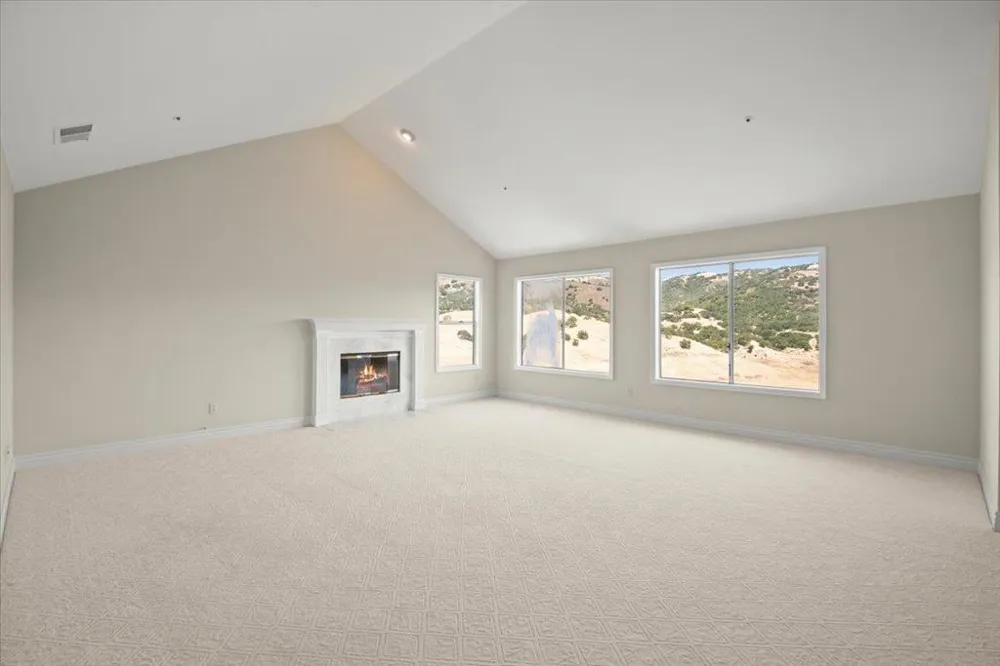 17864 Holiday Drive Morgan Hill, CA 95037