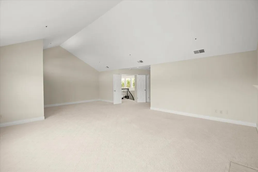 17864 Holiday Drive Morgan Hill, CA 95037