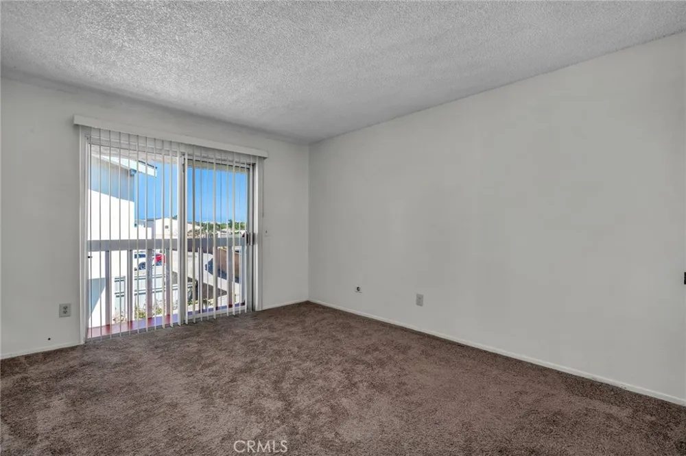 2818 W 235th #3 Torrance, CA 90505