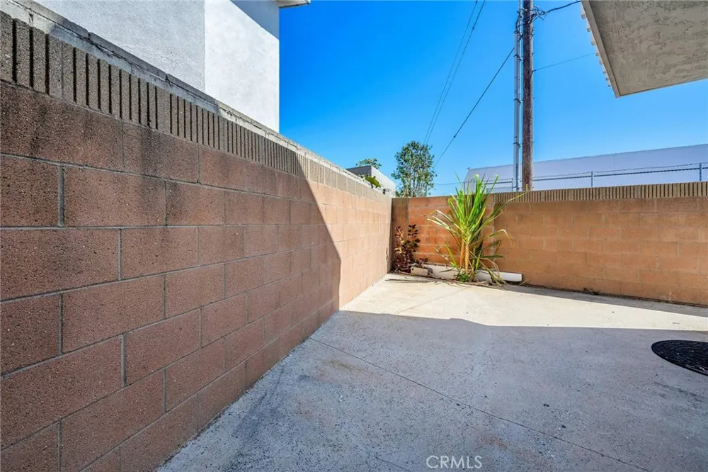 2818 W 235th #3 Torrance, CA 90505
