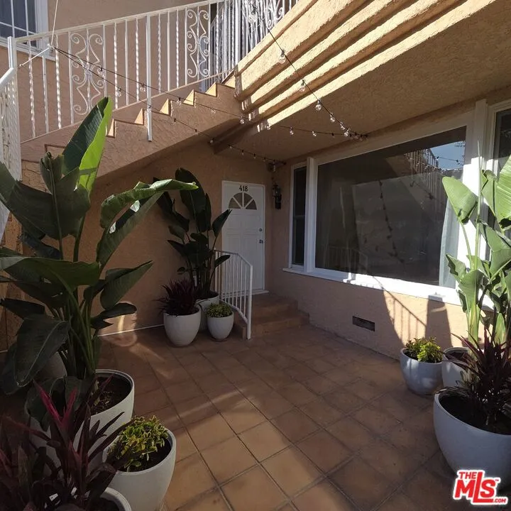 418 S ROXBURY DRIVE Beverly Hills, CA 90212