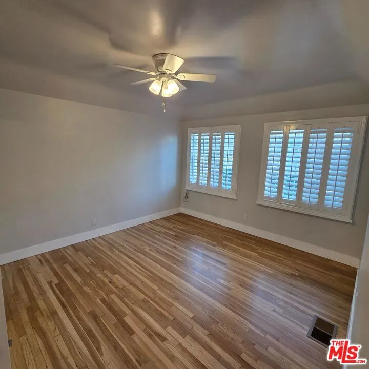418 S ROXBURY DRIVE Beverly Hills, CA 90212
