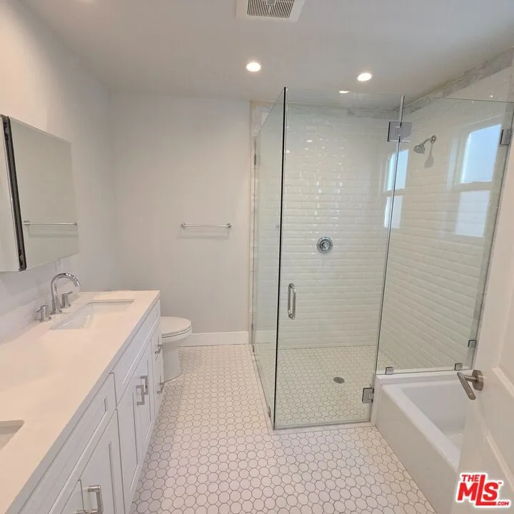 418 S ROXBURY DRIVE Beverly Hills, CA 90212