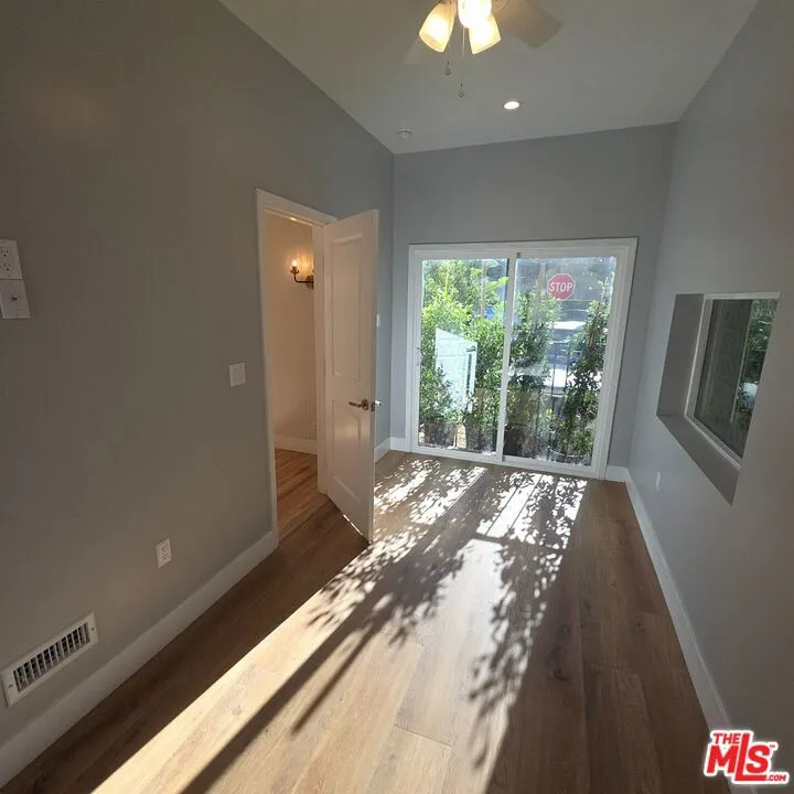 418 S ROXBURY DRIVE Beverly Hills, CA 90212
