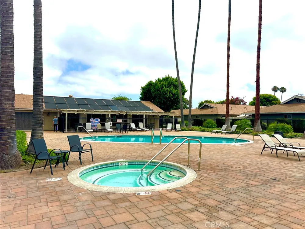 8087 Worthy Drive Westminster, CA 92683