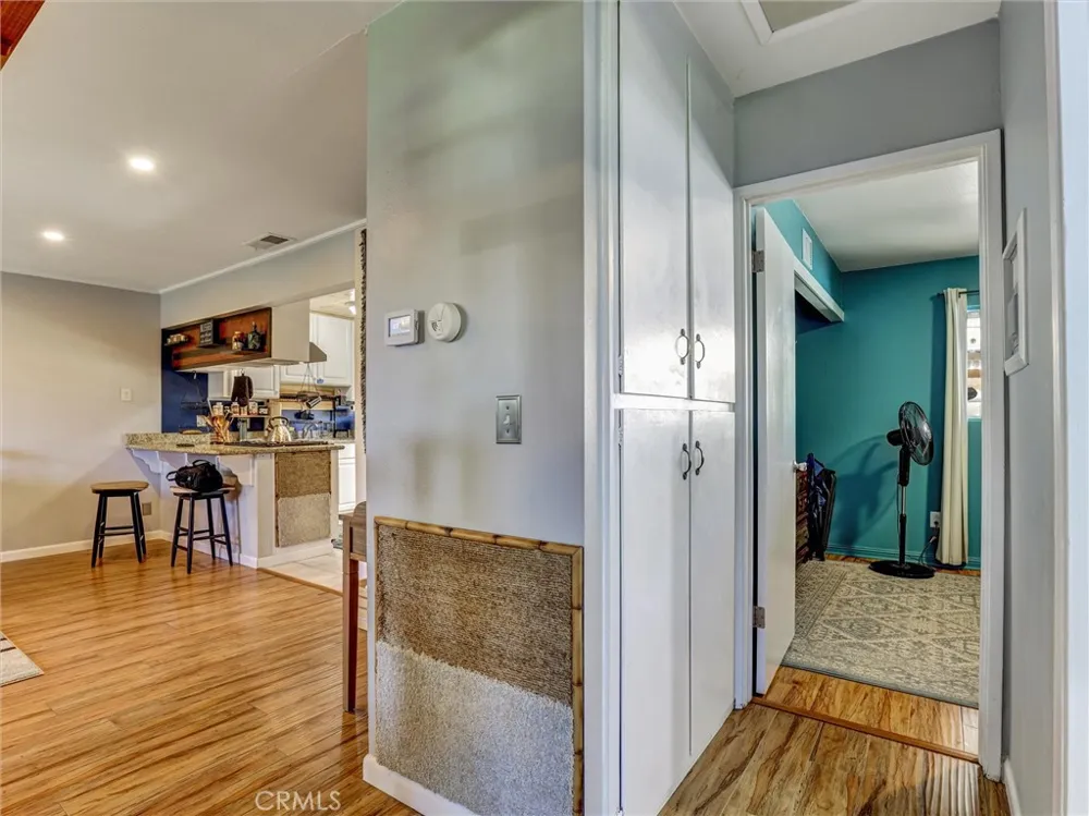 8087 Worthy Drive Westminster, CA 92683