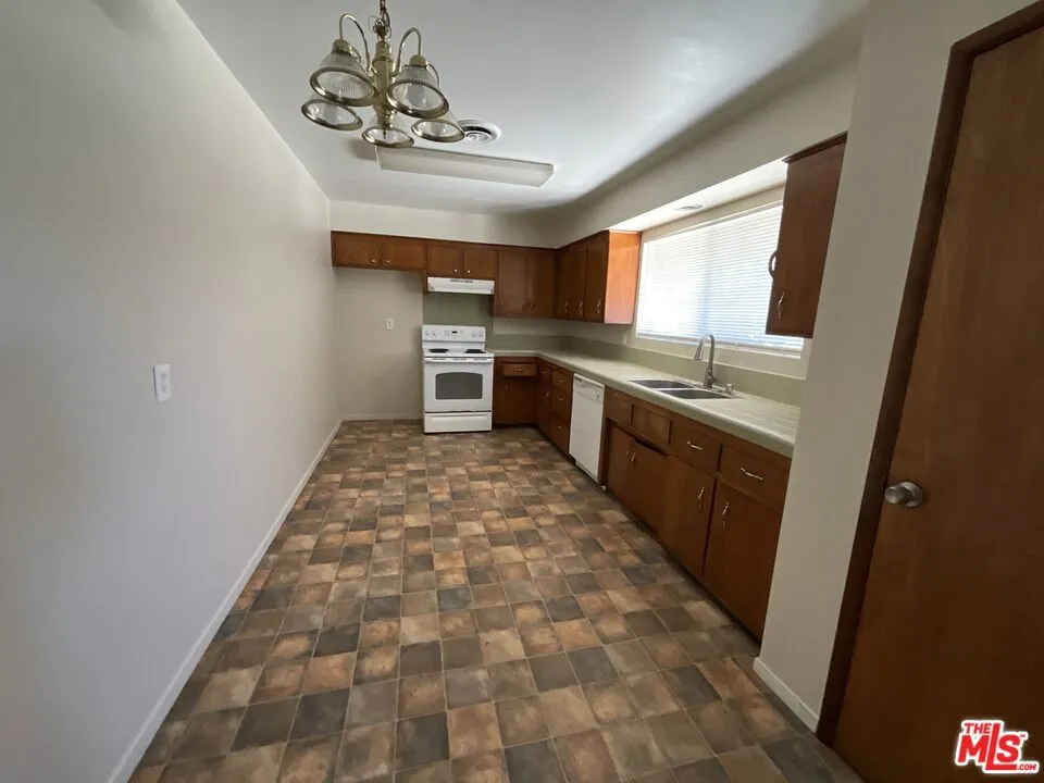 1440 Calhoun Court #C Hemet, CA 92544