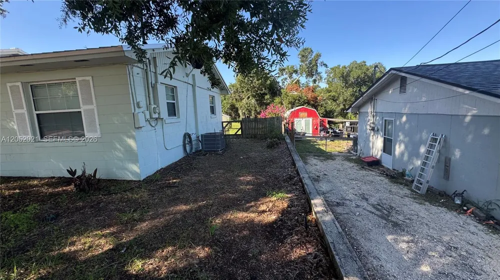 322 W sample ave Other City - In The State Of Florida, FL 33851