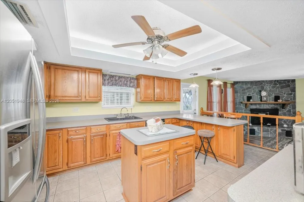 6483 SE 88 St ocala, FL 34472
