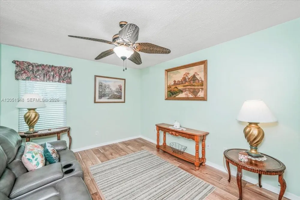 6483 SE 88 St ocala, FL 34472