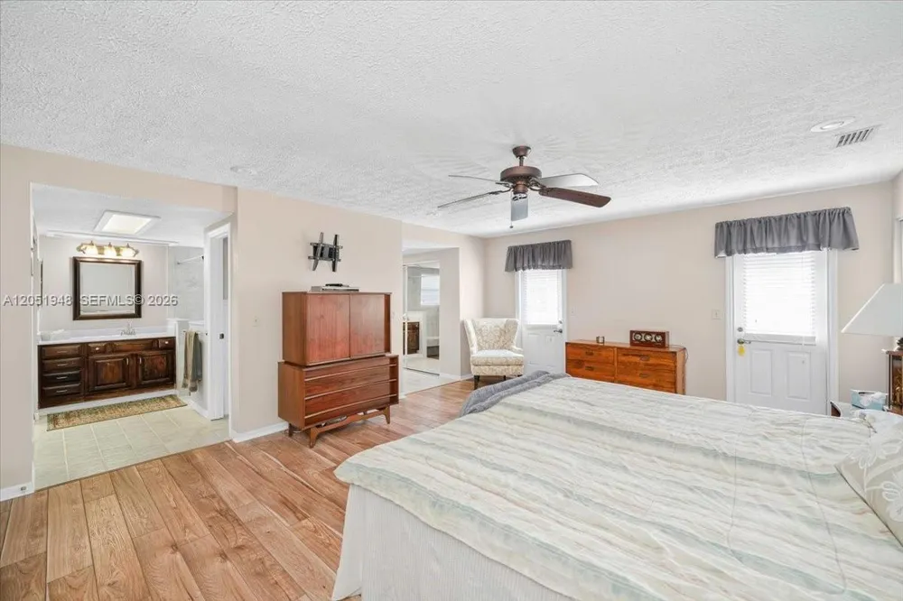 6483 SE 88 St ocala, FL 34472