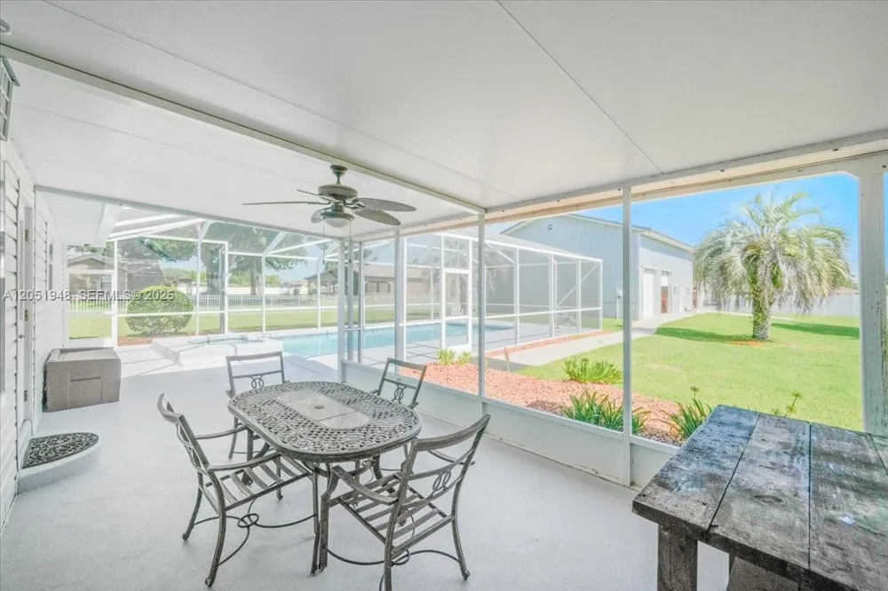 6483 SE 88 St ocala, FL 34472