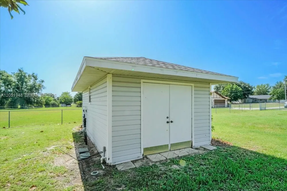 6483 SE 88 St ocala, FL 34472