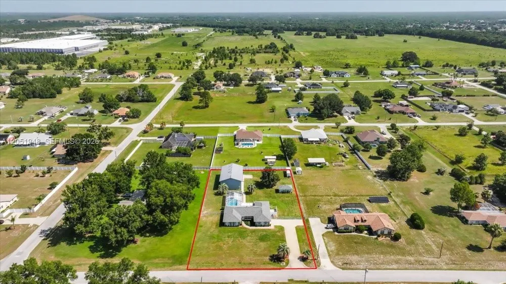 6483 SE 88 St ocala, FL 34472