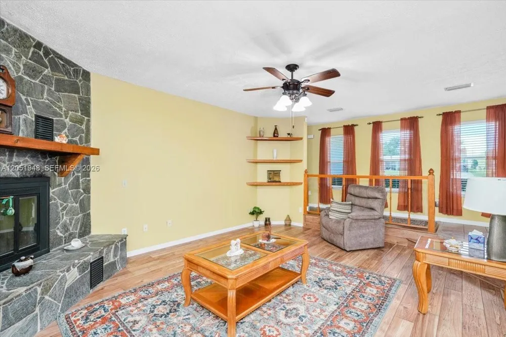 6483 SE 88 St ocala, FL 34472