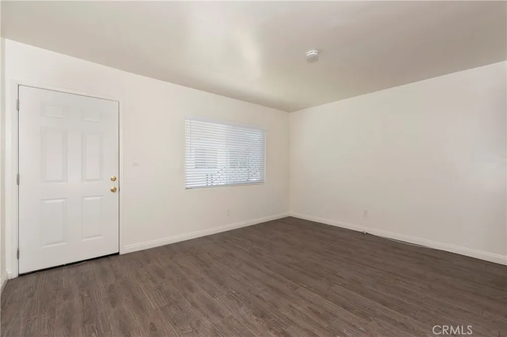 1906 Carnegie Lane #E Redondo Beach, CA 90278