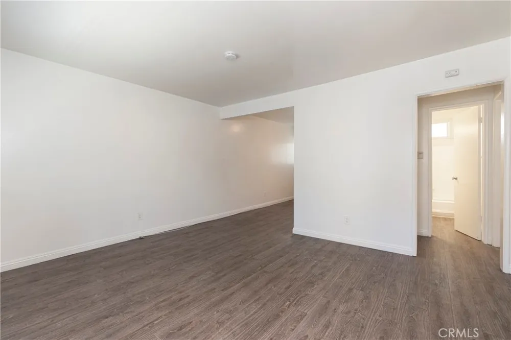 1906 Carnegie Lane #E Redondo Beach, CA 90278
