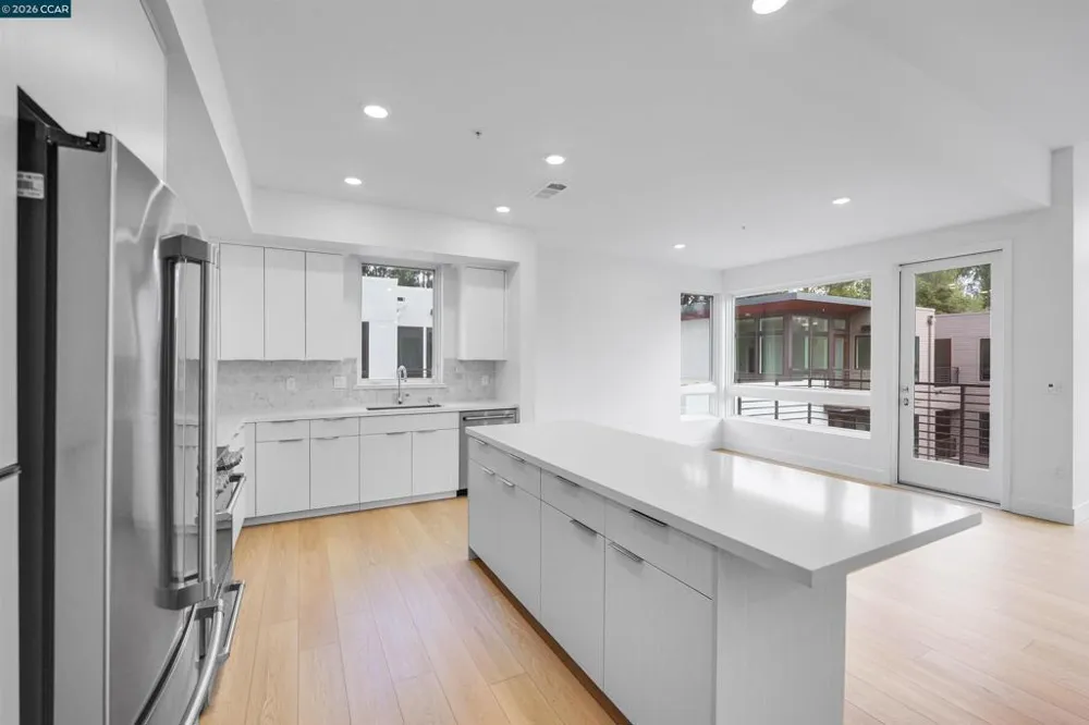 3664 Mt. Diablo #E-211 Lafayette, CA 94549