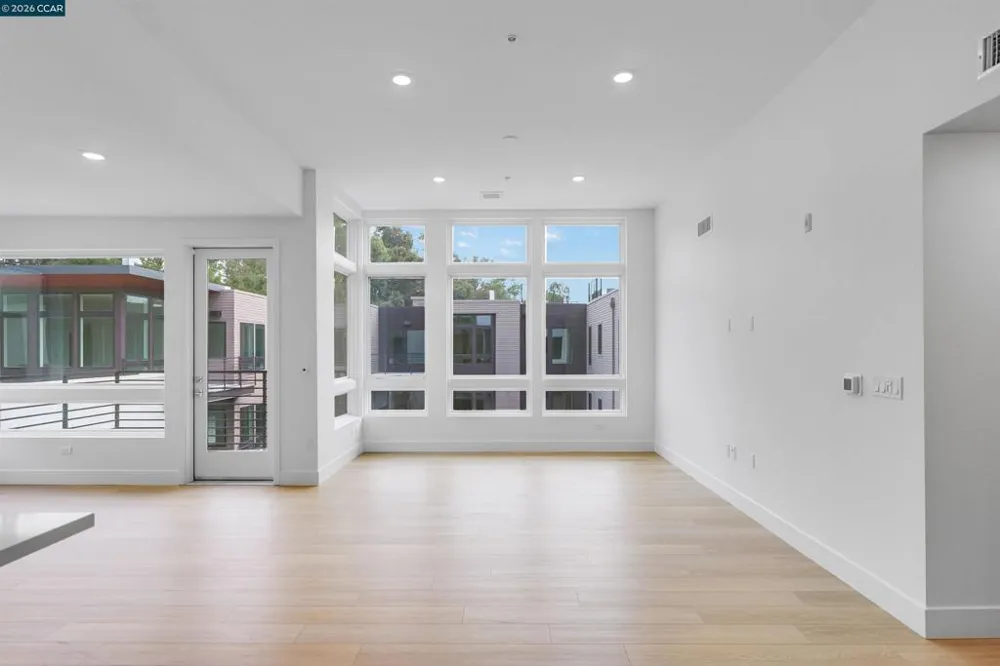 3664 Mt. Diablo #E-211 Lafayette, CA 94549