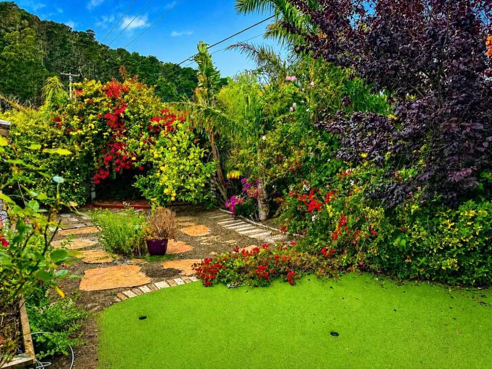 1290 De Solo Drive Pacifica, CA 94044