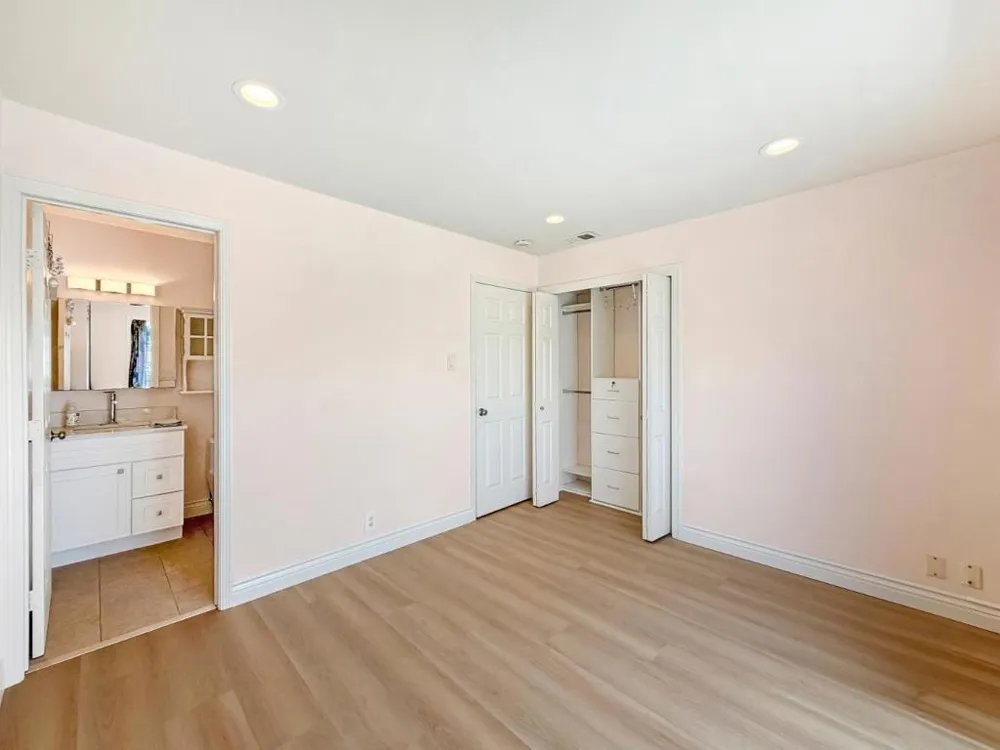 1290 De Solo Drive Pacifica, CA 94044