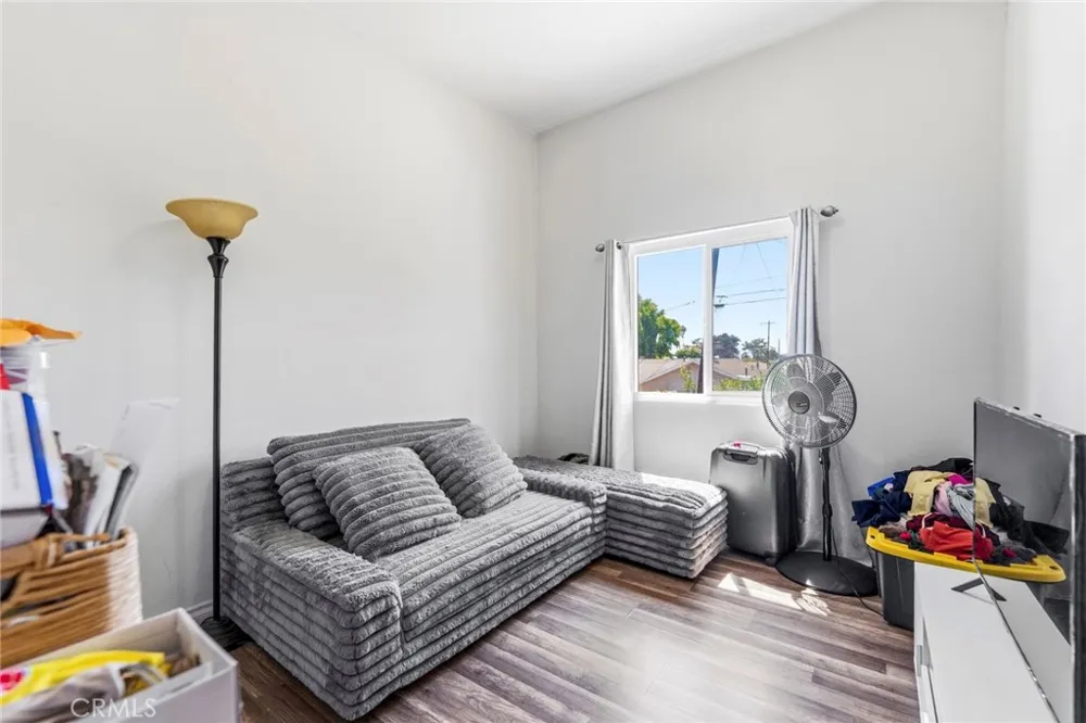 5835 Gotham St. #D Bell Gardens, CA 90201