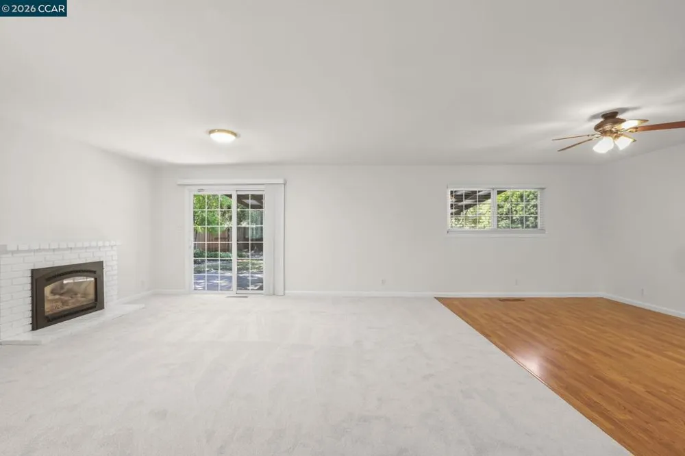 11 Xavier Pl Clayton, CA 94517