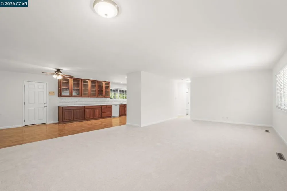 11 Xavier Pl Clayton, CA 94517