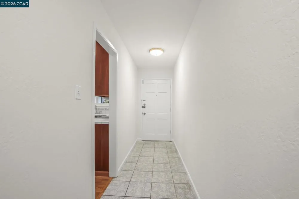 11 Xavier Pl Clayton, CA 94517