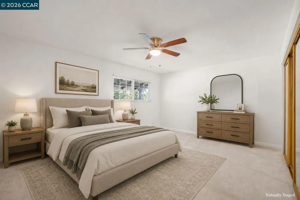 11 Xavier Pl Clayton, CA 94517