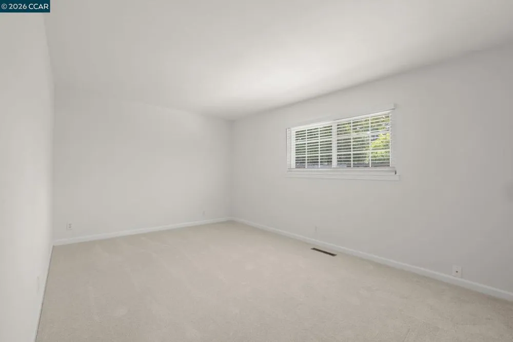 11 Xavier Pl Clayton, CA 94517